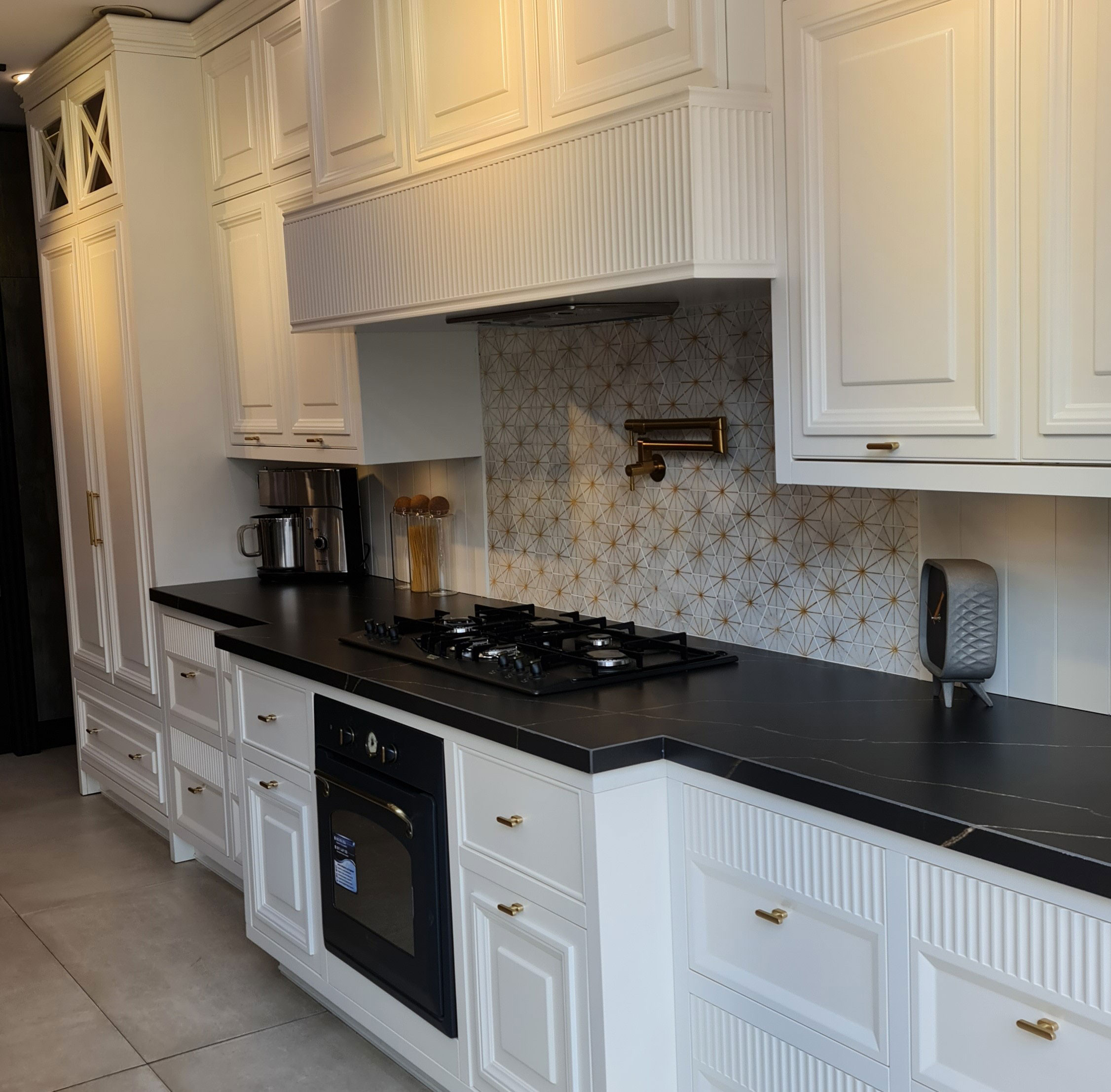 دفتر تهران مشاهیر