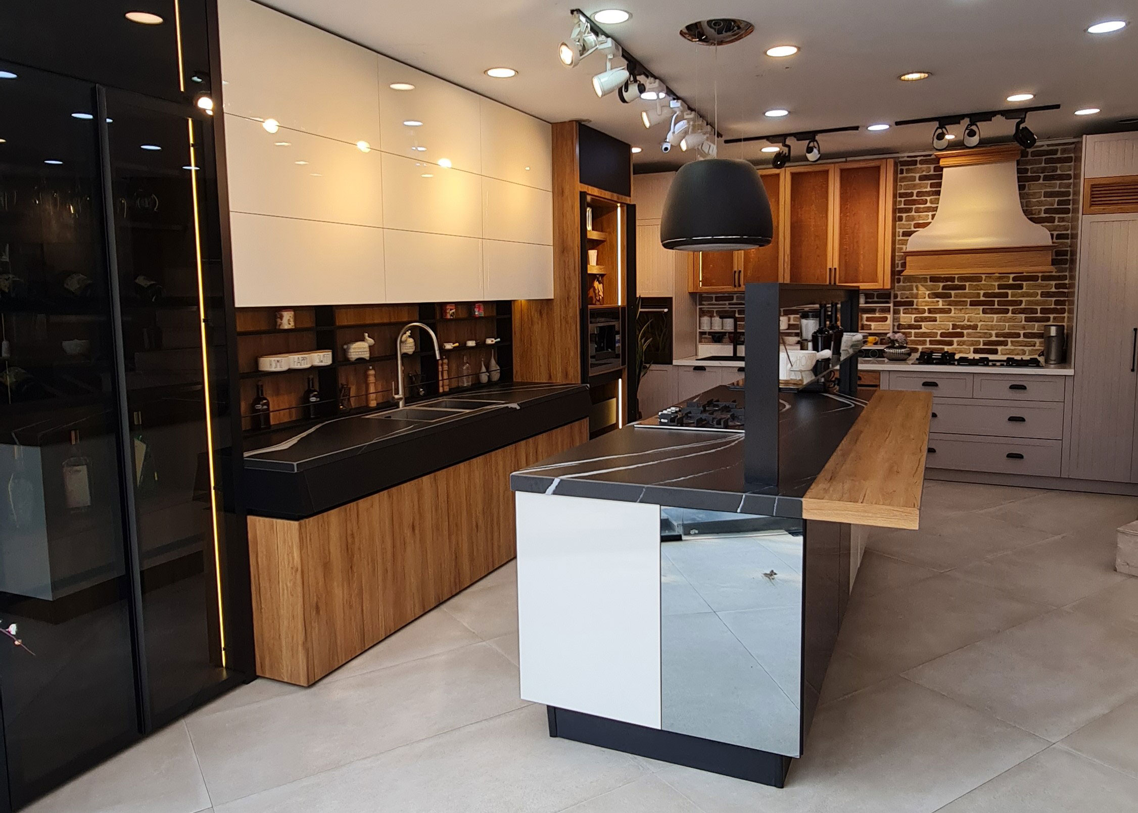 20241210_115836-(1) دفتر تهران مشاهیر